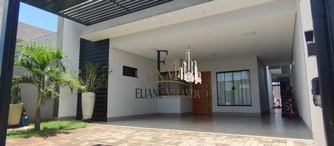 🏡 SOBRADO DE ALTO PADRÃO À VENDA EM MARINGÁ – COM PISCINA E ÁREA GOURMET 🏊‍♂️✨